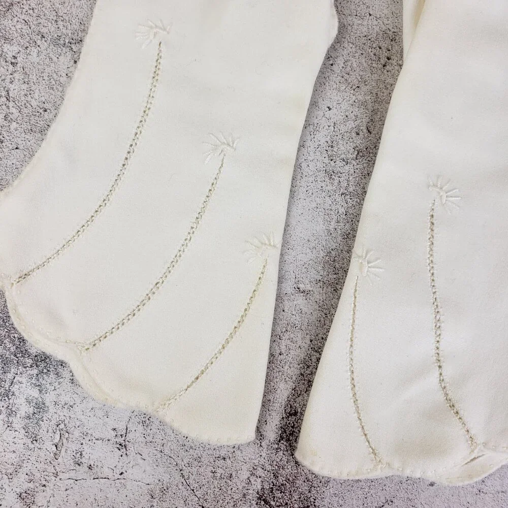Vintage Shalimar White Gloves 50s 60s size 7